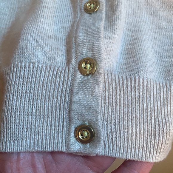Merona, Sz M, cream colour cardigan, with gold studded French collar - Picture 6 of 7